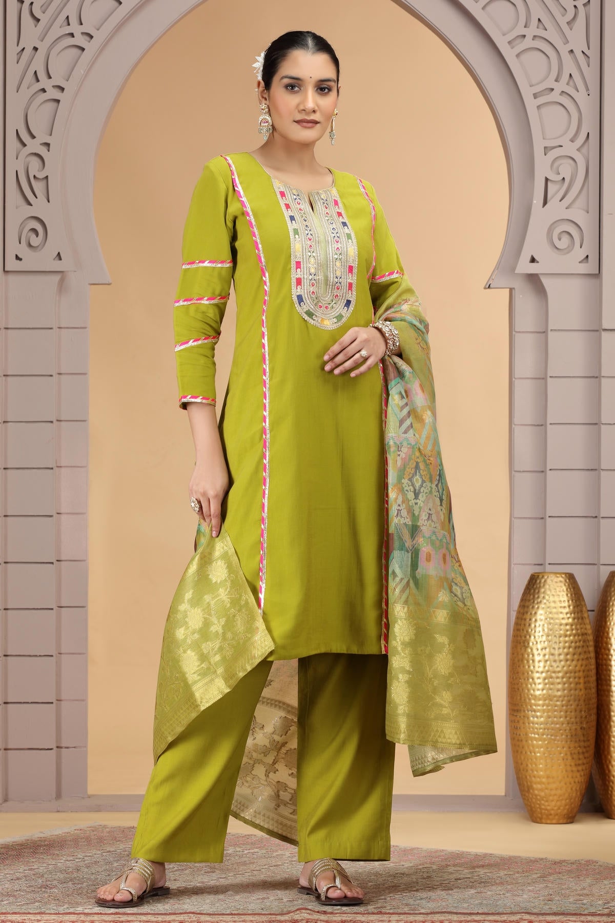SALWAR SUIT